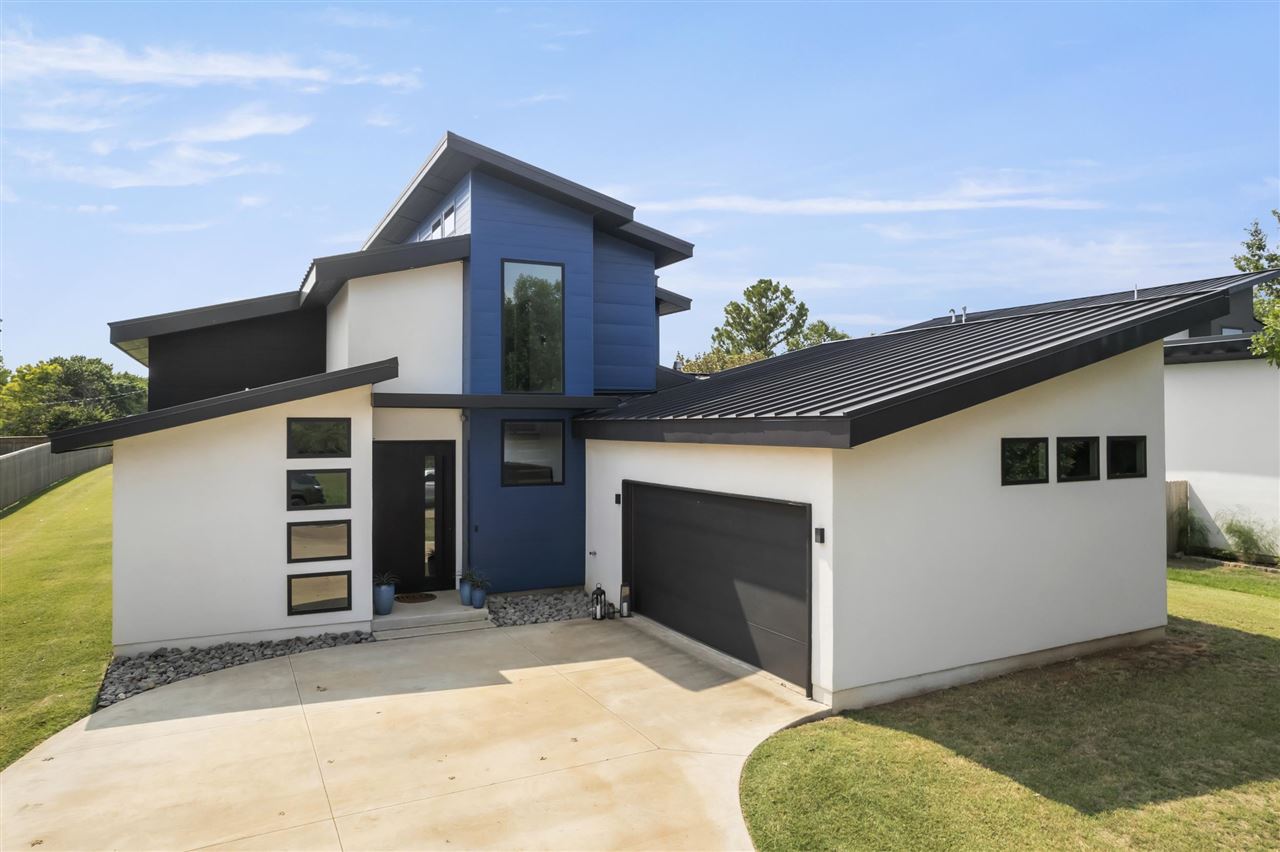 Hightower St, Stillwater, OK 74075