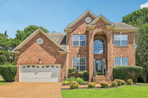 110 W Harbor Ct, Hendersonville, TN, 37075-3576 | Card Image
