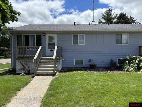 922 N 10th Avenue Avenue, St. James, MN, 56081 | Card Image