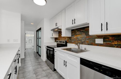 2388 Grand Ave, San Diego, CA, 92109-4731 | Card Image