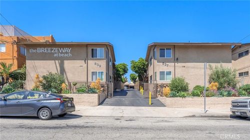 837 W Beach Ave, Inglewood, CA, 90302-8011 | Card Image