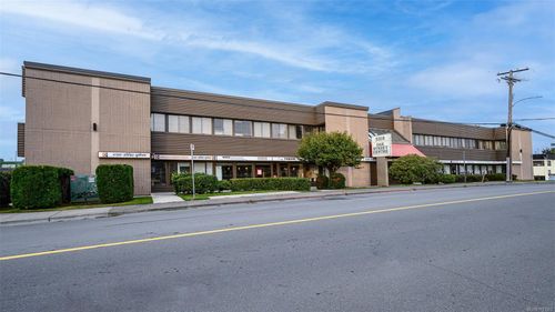 22-3318 Oak St, Saanich, BC, V8X1R1 | Card Image