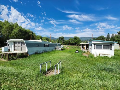 207, 209, 211, 211 1/2 A Street, Hot Springs, MT, 59845 | Card Image