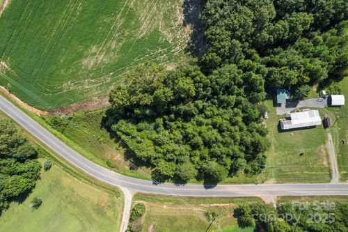 15678 Silver Rd, Oakboro, NC, 28129-8943 | Card Image