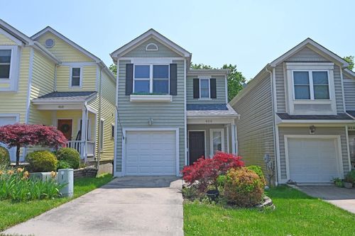 466 Stanley Ave, Cincinnati, OH, 45226 | Card Image