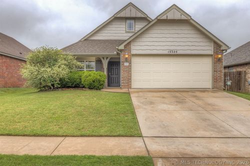 13325 S 21st Ct, Bixby, OK, 74008-1039 | Card Image