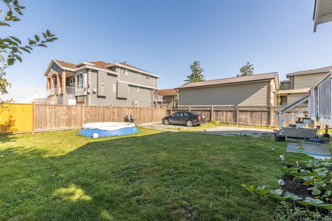 5703 Riverside Street, House other with 4 bedrooms, 2 bathrooms and null parking in Abbotsford BC | Image 38