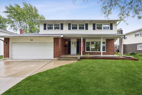 919 E Ironwood Dr, Mount Prospect, IL, 60056-1359 | Card Image
