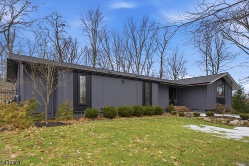 3 Wimple Way, Bridgewater, NJ, 08807-2332 | Card Image