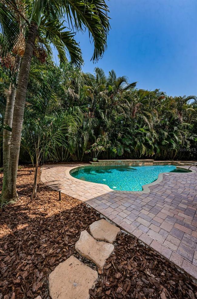 147 Bay Point Dr Ne, House other with 4 bedrooms, 4 bathrooms and null parking in St Petersburg FL | Image 74