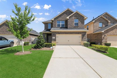 16833 Pink Wintergreen Dr, Conroe, TX, 77385-2221 | Card Image
