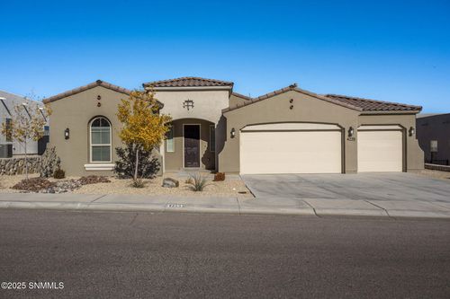 4225 Baltic Green Ave, Las Cruces, NM, 88011-4383 | Card Image