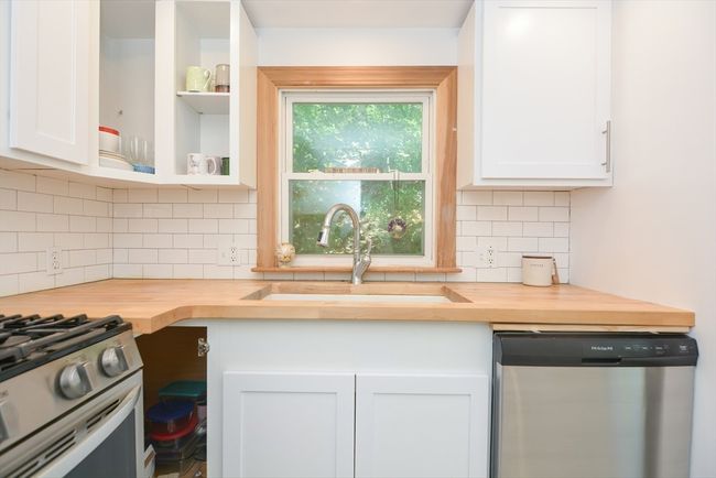 133 Deforest St, House other with 2 bedrooms, 1 bathrooms and null parking in Boston MA | Image 6