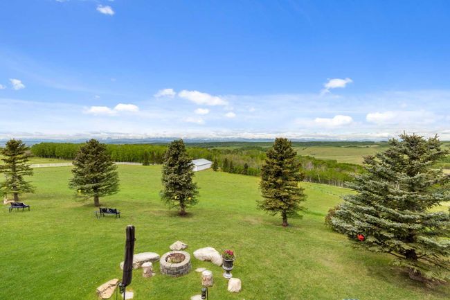 112067 292 Ave W, House other with 5 bedrooms, 6 bathrooms and 6 parking in Foothills AB | Image 5
