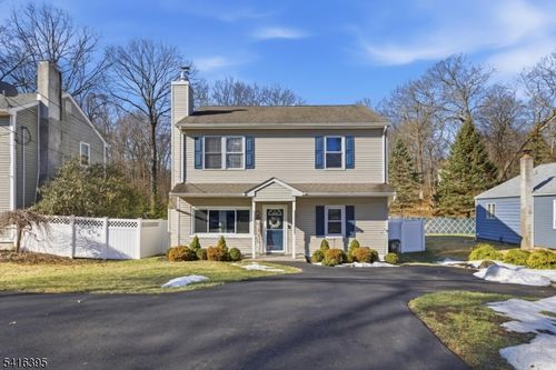 12 Woodland Ave, Budd Lake, NJ, 07828-1623 | Card Image