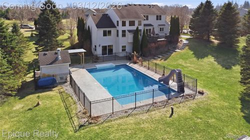 2234 Ridgewood Dr, Howell, MI, 48843-6983 | Card Image