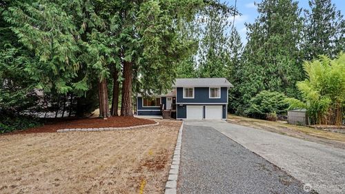 10220 319th Ave Ne, Carnation, WA, 98014-9791 | Card Image