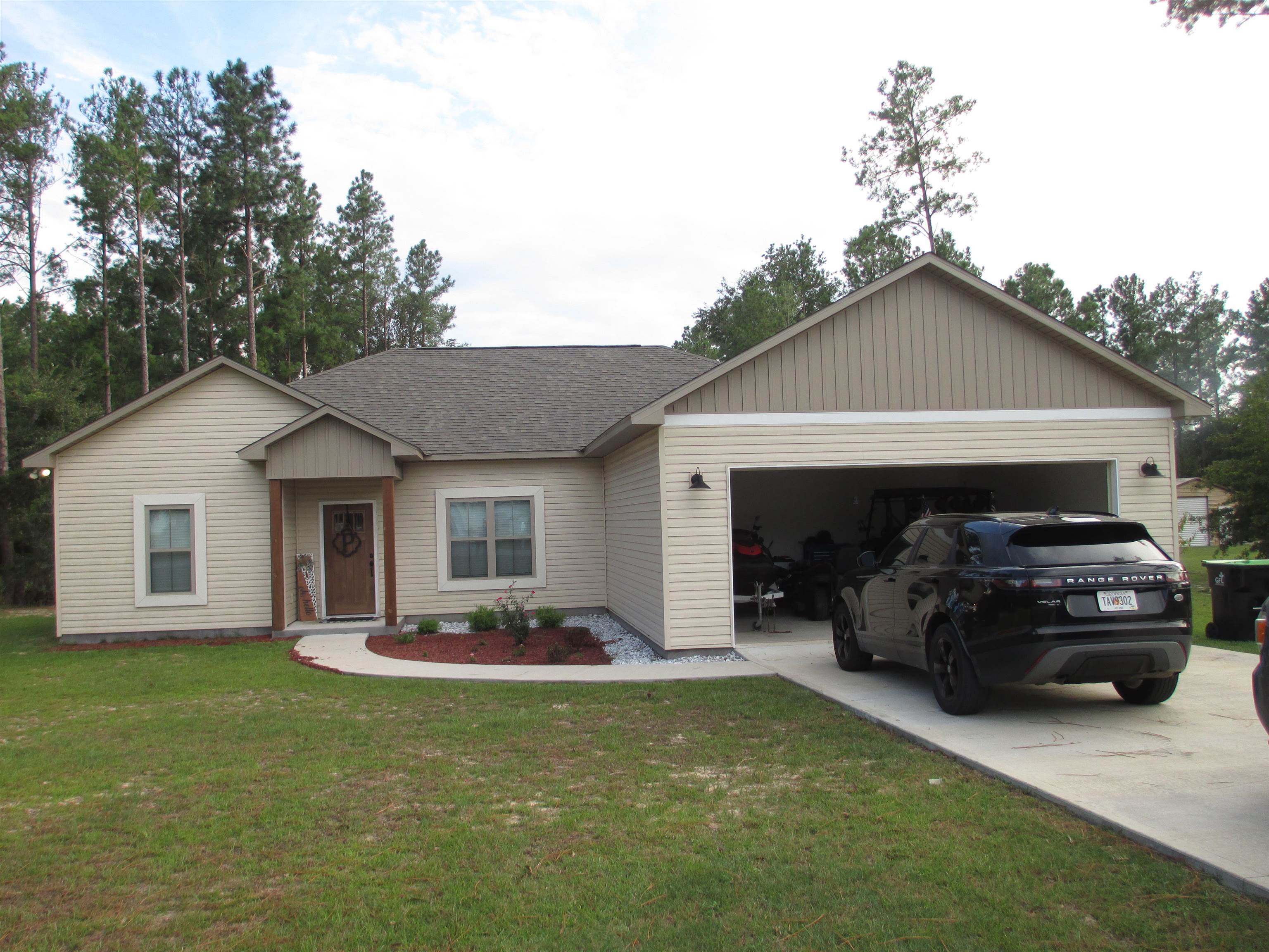 Tinsley St, Douglas, GA 31535