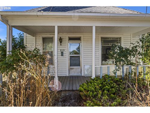 210 Se 4th St, Oakland, OR, 97462-0169 | Card Image