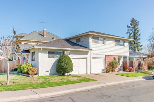 4451 C St, Sacramento, CA, 95819-2134 | Card Image