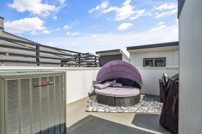Upstairs outdoor patio | Image 24