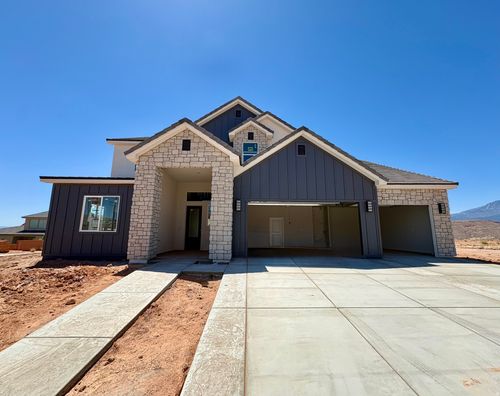 410-313 N 2805 W, Hurricane, UT, 84737-3747 | Card Image