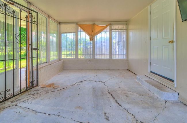 Plenty of room for couches, chairs, game tables! | Image 19