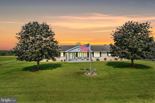 587 Spring House Rd, LEHIGHTON, PA, 18235-9745 | Card Image