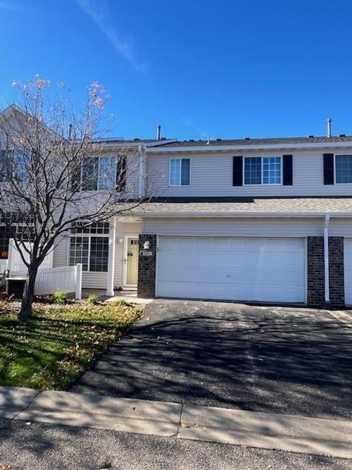 1820 Mockingbird Ave, Shakopee, MN, 55379-4367 | Card Image