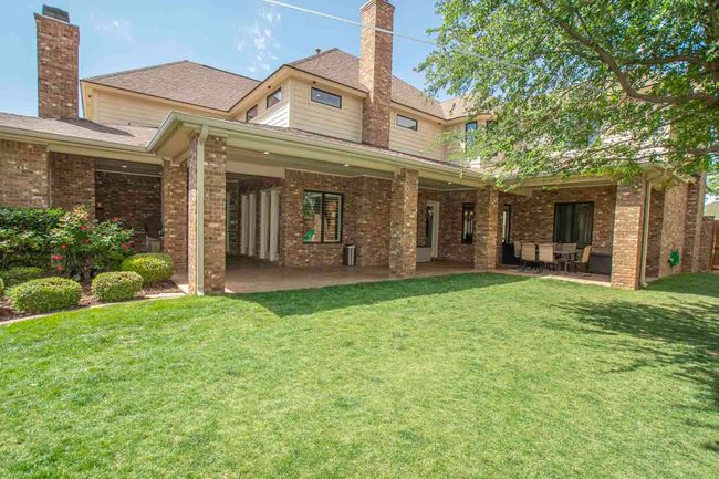 Covered patio | Image 39