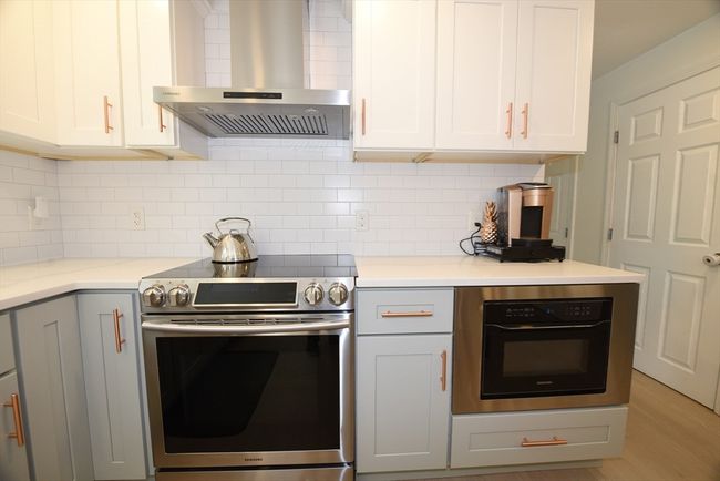 35 Ryders Ln, House other with 4 bedrooms, 3 bathrooms and 6 parking in Marshfield MA | Image 16