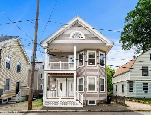 18 Cliff St, Salem, MA, 01970-5414 | Card Image