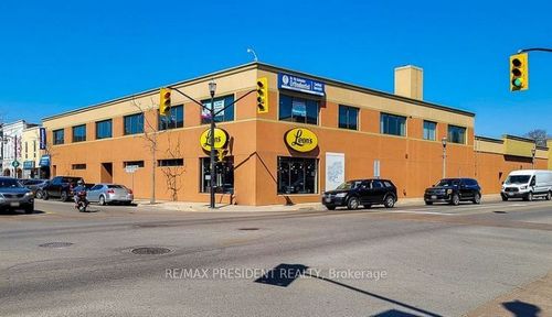 24 Norfolk St N, Simcoe, ON, N3Y5C6 | Card Image