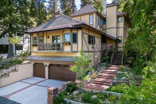 27598 Meadow Bay Dr, Lake Arrowhead, CA, 92352 | Card Image