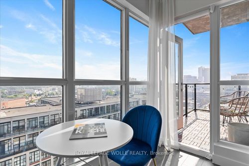 1113-1 Victoria St S, Kitchener, ON, N2G0B5 | Card Image