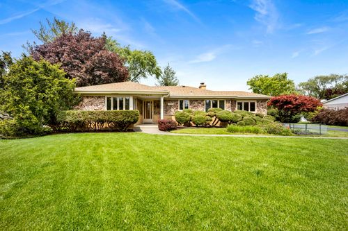 18W724 20th Pl, Lombard, IL, 60148-5008 | Card Image