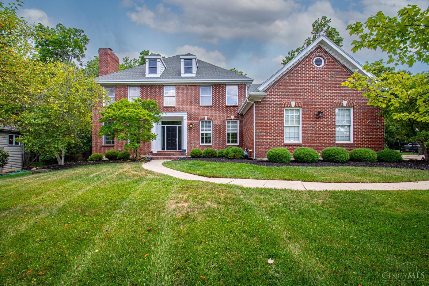 Burnet Isle Dr, Dayton, OH 45458