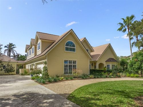 681 N Tomahawk Trl, Indian River Shores, FL, 32963-3942 | Card Image