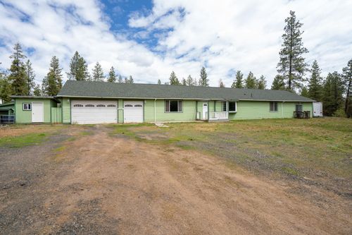 25720 W Malloy Prairie Rd, Cheney, WA, 99004-9243 | Card Image