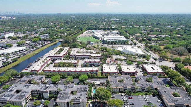 APT-227 - 6709 N Kendall Dr, Condo with 2 bedrooms, 2 bathrooms and null parking in Pinecrest FL | Image 38