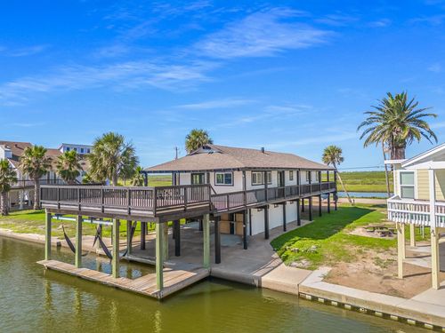 4907 Jolly Roger Rd, Jamaica Beach, TX, 77554 | Card Image