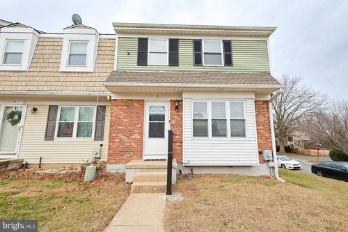 2 S Saint George Ter, BEAR, DE, 19701-1094 | Card Image