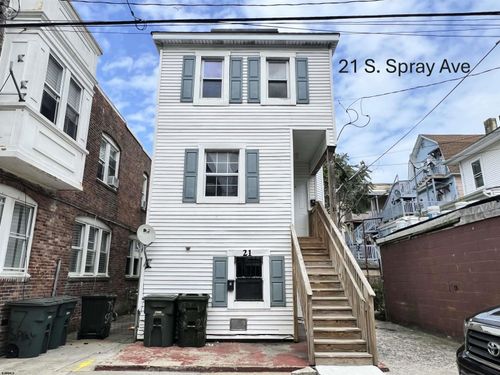21 S Spray Ave, Atlantic City, NJ, 08401-6420 | Card Image