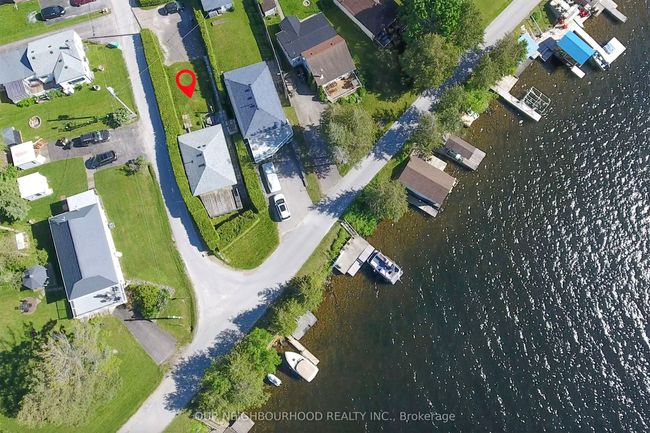 21 2 Nd St, House other with 1 bedrooms, 1 bathrooms and 4 parking in Dunsford ON | Image 22
