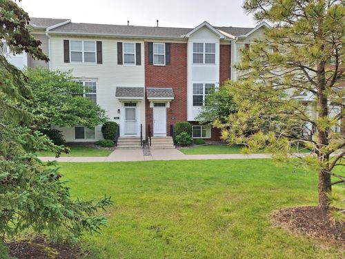 547 Lomianki Ln Ne, Columbia Heights, MN, 55421-5031 | Card Image