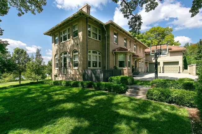 2119 E Lake Of The Isles Pkwy, House other with 4 bedrooms, 5 bathrooms and null parking in Minneapolis MN | Image 38