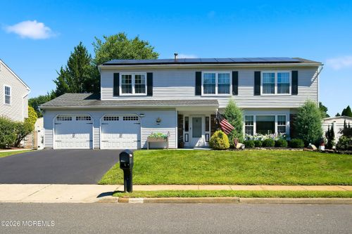 46 Hedgewood Rd, Howell, NJ, 07731-2206 | Card Image