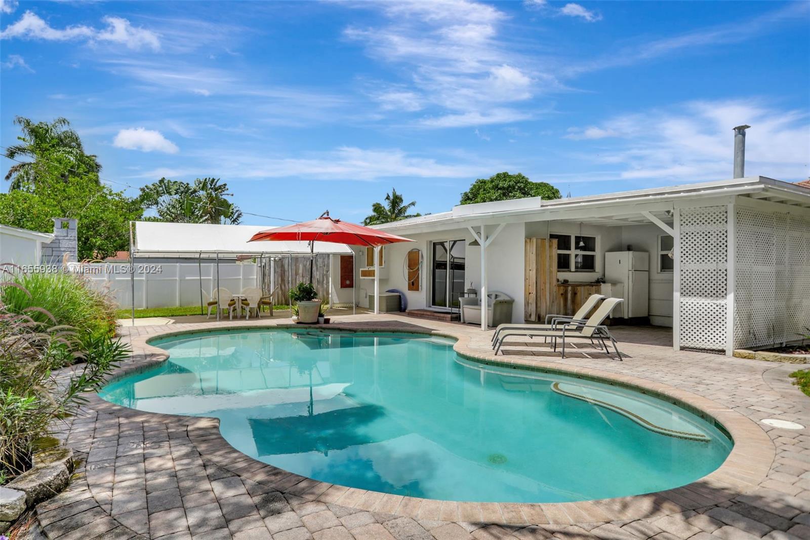 37th St, Oakland Park, FL 33309