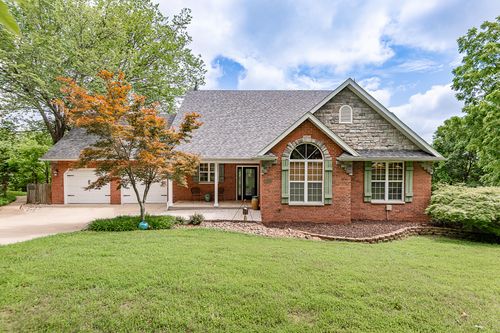 280 Center Rd, Ozark, MO, 65721-6182 | Card Image