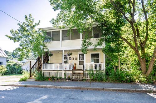 8 Pine St, Lebanon, NH, 03766-1608 | Card Image